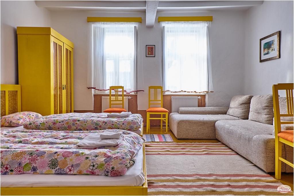 Ana Guesthouse Senta Екстер'єр фото